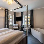 לינה וארוחת בוקר Apartmenthaus Burkhardt - Doppelzimmer Und Meißen