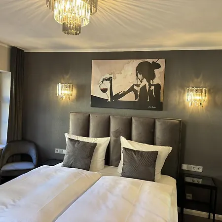 Apartmenthaus Burkhardt - Doppelzimmer Und לינה וארוחת בוקר 3*