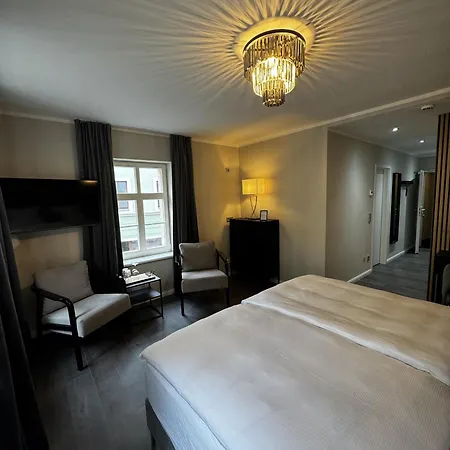 בית אירוח Apartmenthaus Burkhardt - Doppelzimmer Und *