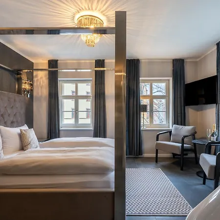 Apartmenthaus Burkhardt - Doppelzimmer Und Pensión