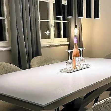 Apartmenthaus Burkhardt - Doppelzimmer Und Rum i privatbostad Meißen