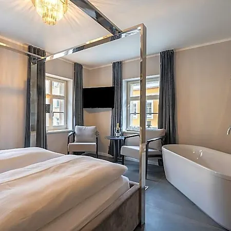 Apartmenthaus Burkhardt - Doppelzimmer Und Rum i privatbostad Meißen