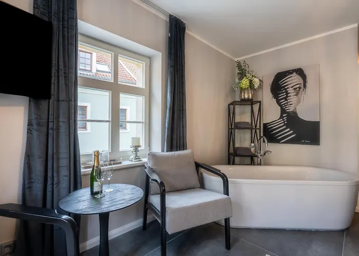 Apartmenthaus Burkhardt Doppelzimmer Und Bed and breakfast Meißen